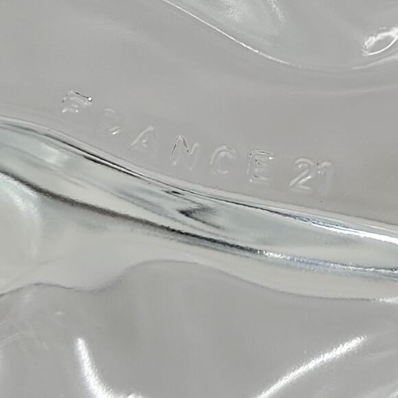 Luminarc Shrimp Plates 7.5" Clear Embossed Design Lunch Plate Set of 4 - Picture 7 of 14